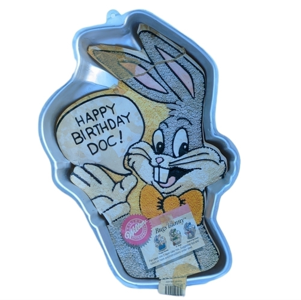 VINTAGE Wilton Bugs Bunny cake pan 2105-8253